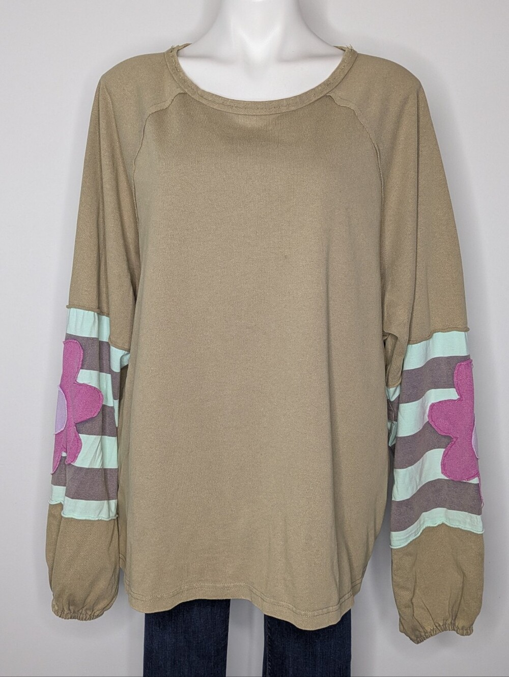 Three Bird Nest Tan Purple Blue Floral Arm Patch Long Sleeve Cotton Sweatshirt L